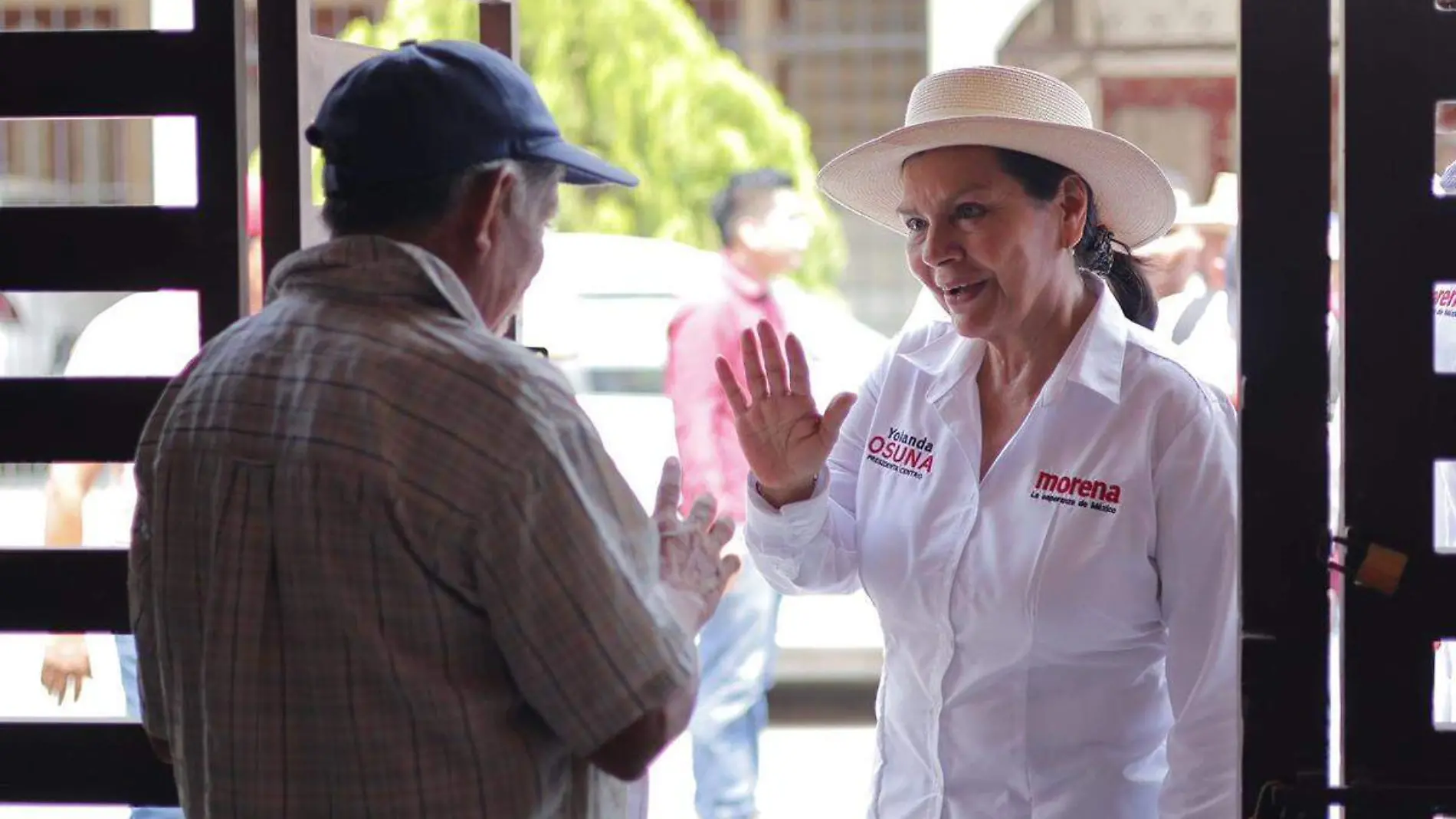 Yolanda-Osuna-En-Campaña copia